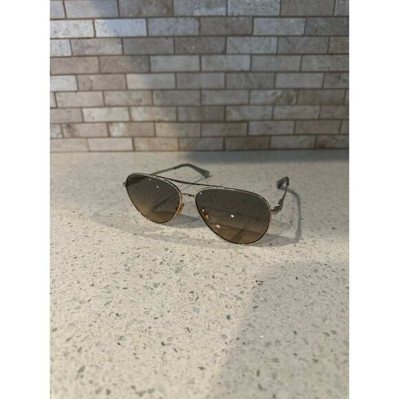 COACH WOMEN SUNGLASSES HC7140 CD474 Shiny Light Gold / Grey Gradient Polarized - Picture 1 of 6